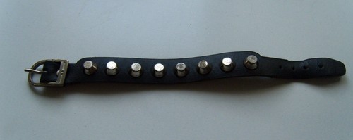 Bracciale pelle con borchie - bracciale,