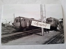 Fotografia Deposito locomotive di Pavia Automotrici e rimorchi tipo ALn990 OM 