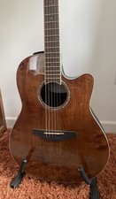 Chitarra media profondità