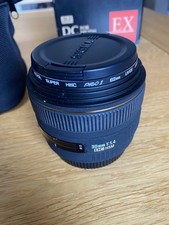 Sigma 30 mm F1.4 DC HSM AF