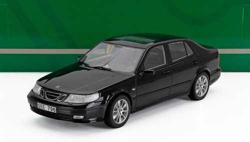 Cult scale models saab - 1/18,