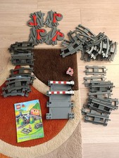 vari set binari per treni