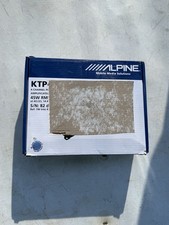 Alpine KTP-445U Amplificatore
