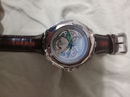 Questo orologio cronografo