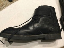 ANFIBI BOOTS LOUIS VUITTON ORIGINALI E MARCHIATI.MISURA 8 ( 41 ).USATI.SUPER