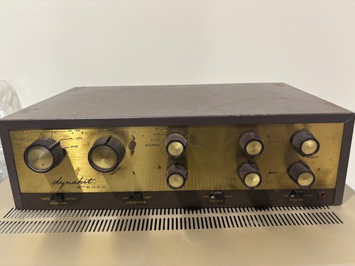 Preamplificatore valvolare