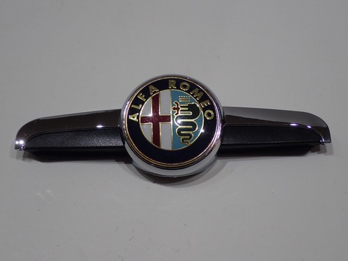 Alfa romeo 156 - alfa, stemma