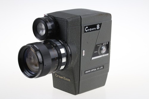 Macchina fotografica - , a