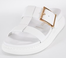 Nuove scarpe da donna