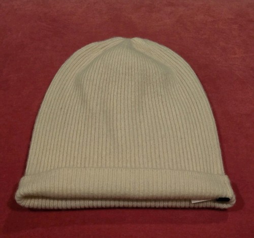 Cappello berretto alogeno