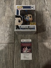 COLE SPROUSE FIRMATO JUGHEAD