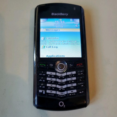 Blackberry pearl 8110 - blackberry,