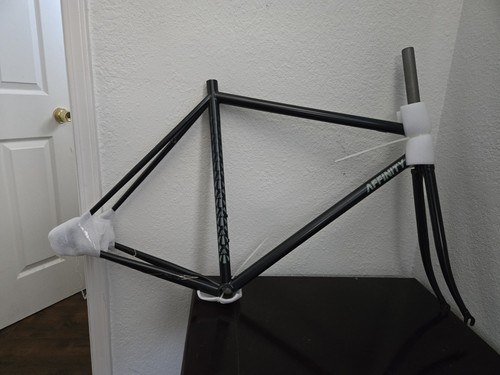 Affinity metropolitan track - metropolitan,