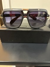 Occhiali da sole di design