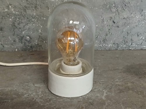 Vecchia lampada parete o - da,