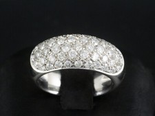 Anello a fascia con brillanti