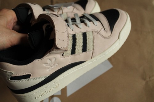Nuove scarpe ginnastica - scarpe,
