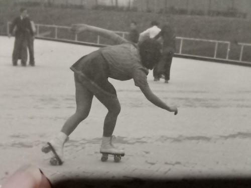 Foto cartolina 1942 ragazza - cartolina,