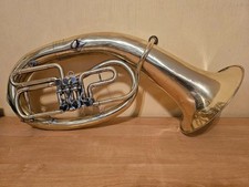 Strumento musicale baritono