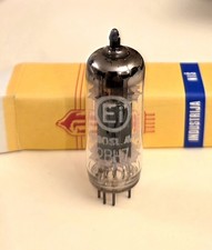 Un tube 12BH7 neuf dans sa