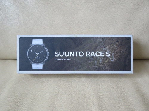 Suunto race titanium - titanium, canary