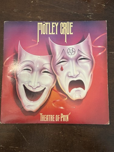 Motley crue theatre - motley,