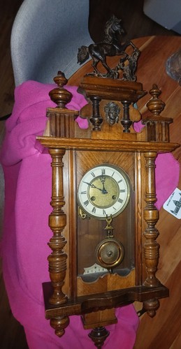 Antico orologio parete in - orologio,