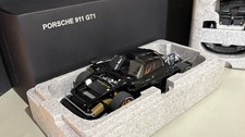 1:18 AUTOart Porsche 911 (996)