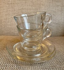 Tazza e piattino caffè in