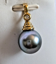 Pendentif or 18K diamant perle