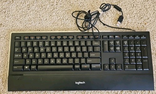 Logitech illuminated k740 - logitech,