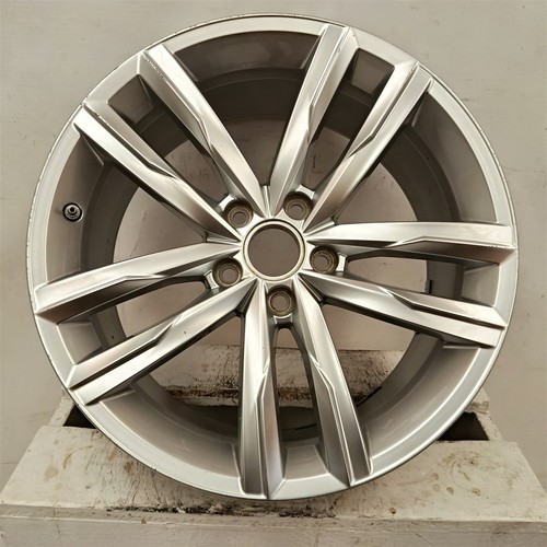 Passat 18 pollici 8j - vw, 3g