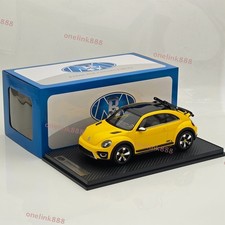 Modellino auto in resina 1:18