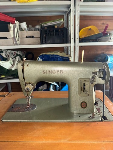 Mobile singer con cucitrice - singer,