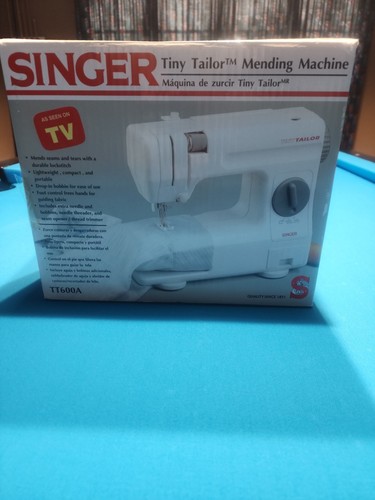 Singer tiny tailor - tiny,