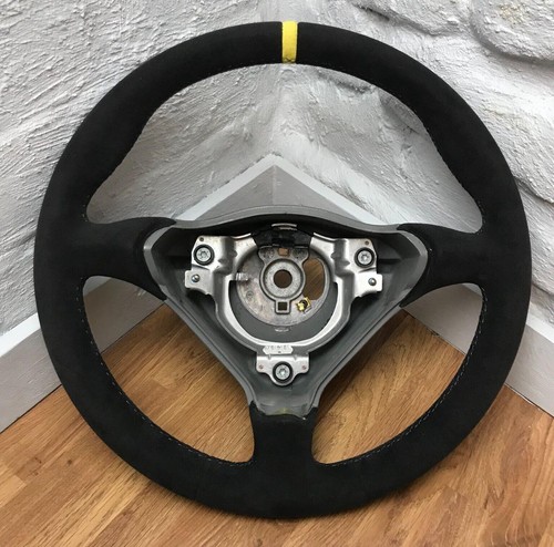 Volante alcantara grigio