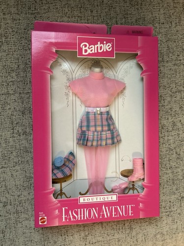 Vintage 1997 barbie fashion - 1997,