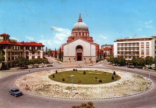 Udine piazzale xxiv maggio - xxiv,