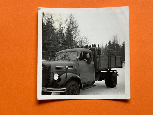 Foto camion con - con, bombole