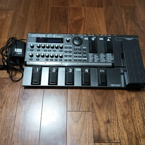 Boss processore effetti - gt-8,