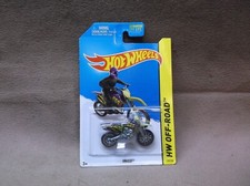 HOT WHEELS 2014 #129 VIOLA