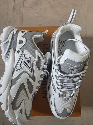 Sneakers louis vuitton - louis,