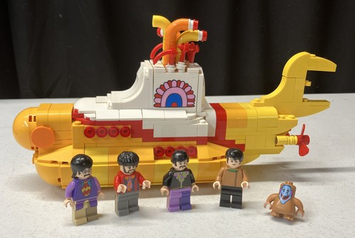 Lego the beatles yellow - the,