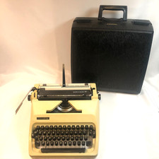 Macchina da scrivere (TRIUMPH)