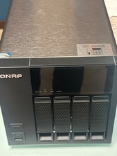 Sistema NAS a 4-dischi QNAP TS-469L