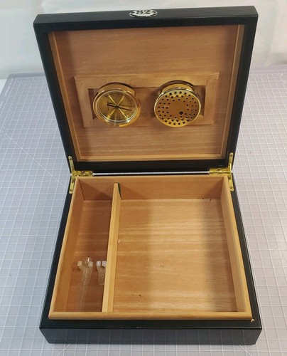 Brand cigar humidor - brand,