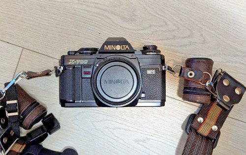 Minolta 700 35mm slr - 35mm, film