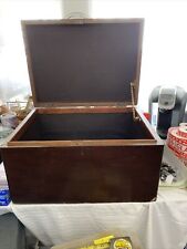 Antica cassapanca in legno