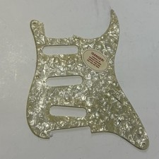 Battipenna Stratocaster Pearl