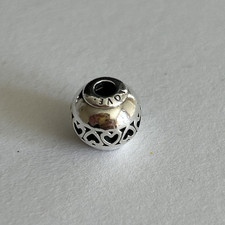 Autentico Pandora  AMORE 🙂